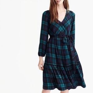 J.Crew Drapey Longsleeve V-Neck Dress In Black Watch Green Plaid Size 10